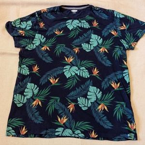 3/$10 SALE - Old Navy Soft Wash Fern and Floral Patterned Shirt - Size Large